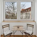 דירה Fuer 13 Gaeste, 5 Schlafzimmer, 2 Baeder, 2 Loggia's, Zentrum Ost *